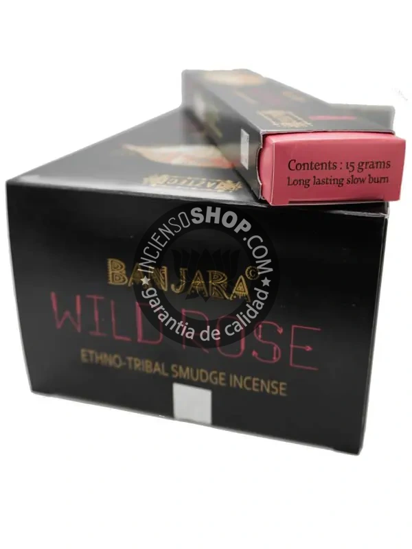 Caja cerrada detalle de incienso étnico Banjara rosa salvaje aroma floral suave y delicado ideal para rituales de sanación emocional atracción de amor puro y equilibrio del corazón en ceremonias espirituales