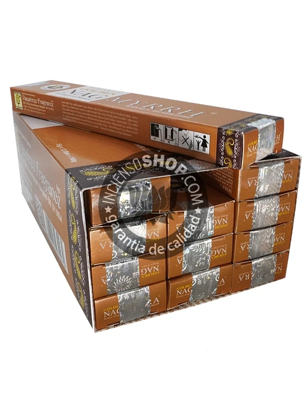 Caja de incienso Golden Nag Mirra varillas tridi aroma balsámico cálido y resinado ideal para meditación profunda rituales sagrados y purificación espiritual