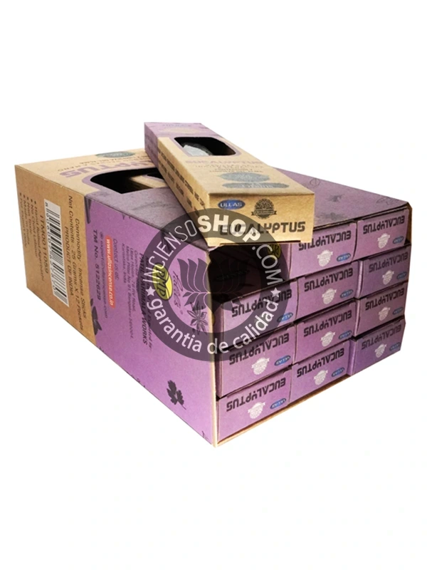 Caja de incienso Ullas Eucalipto abierta mostrando su interior aroma fresco mentolado y purificante ideal para respiración clara limpieza energética y bienestar respiratorio