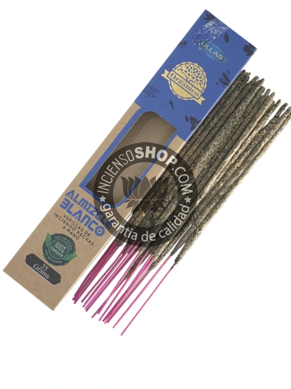 Incienso Orgánico Ullass Almizcle Blanco producto con producto vista cenital aroma dulce, tierno y ligeramente amaderado del almizcle blanco, ideal para rituales de amor, purificación y para calmar las emociones. Se presenta con una varilla o con el estuche abierto.