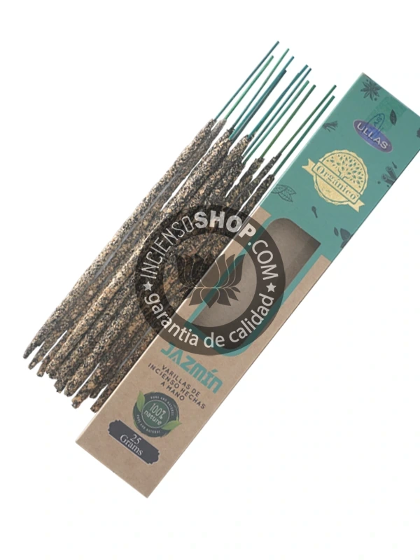 Incienso Orgánico Ullass Jazmín unidad con producto vista cenital aroma exquisito, dulce y floral de jazmín, conocido por sus efectos en la sensualidad, la atracción y la paz emocional. Se presenta con una varilla o el estuche abierto.