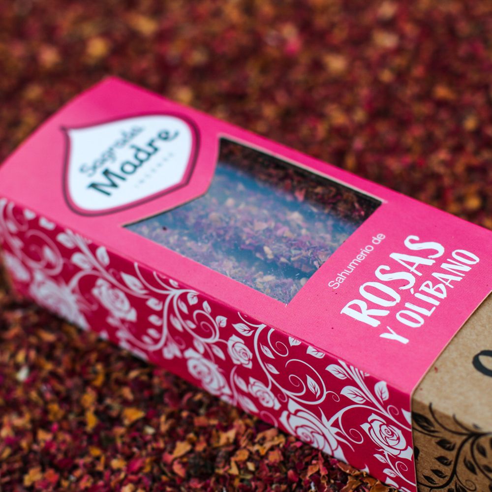 Incienso rosas y olíbano Sagrada Madre vista alternativa aroma floral dulce y resinoso ideal para rituales de amor sanación emocional y purificación espiritual en ambientes sagrados