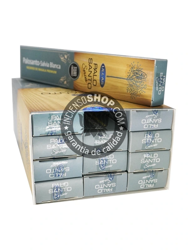 Incienso Ullas Palosanto con Salvia Blanca caja abierta mostrando los palitos de incienso aroma intenso herbal y amaderado ideal para rituales de limpieza purificación y protección espiritual la combinación perfecta para la armonización de cuerpo mente y espacio.