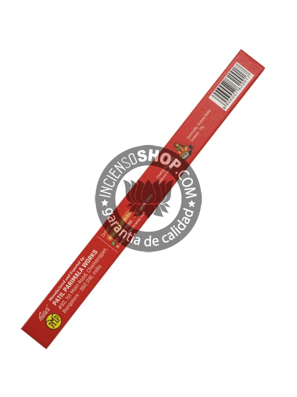 Incienso Ullass Palo Santo con Sangre de Dragón unidad de lado, con un aroma para purificación total; la mezcla es potente para limpiar energías densas y crear un escudo de protección en el hogar.