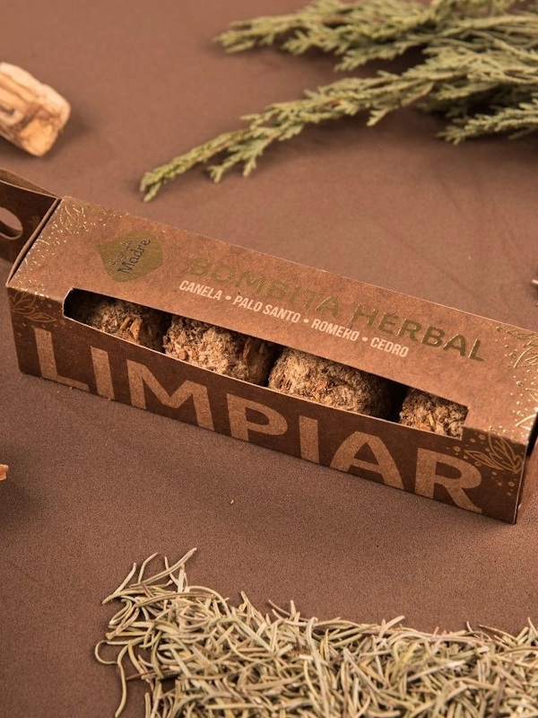Bombitas de defumación artesanales con mezcla herbal Sagrada Madre — ideales para limpieza energética, renovación de espacios y rituales de protección. Hechas a mano, 100% naturales. Garantía de calidad en Incenseshop.online.