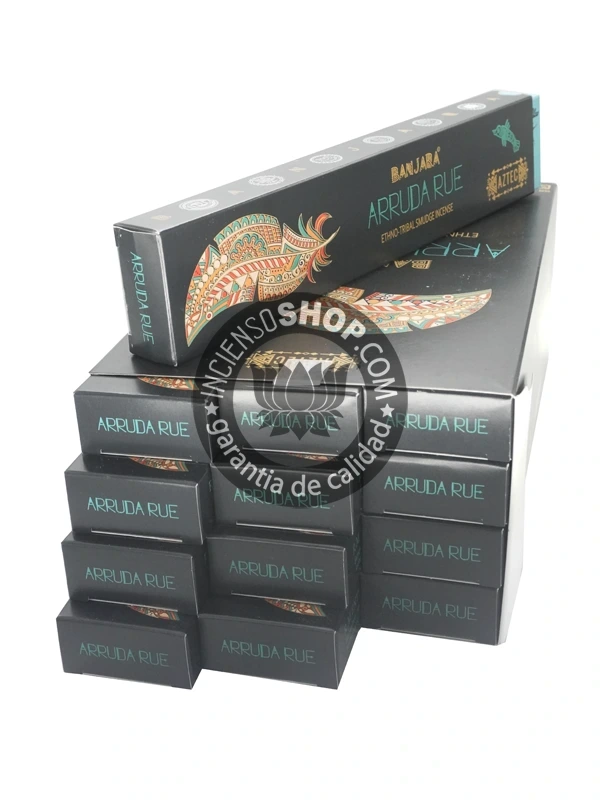 Caja de incienso étnico Banjara con aroma de ruda fragancia herbal intensa y protectora ideal para limpieza energética rituales de protección y equilibrio espiritual