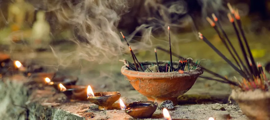 portada-virtudes-de-quemar-inciensos.inciensoshop